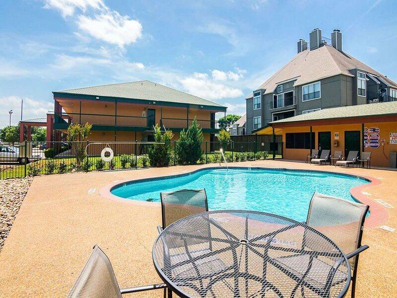 Quality Inn & Suites Garland - East Dallas Esterno foto