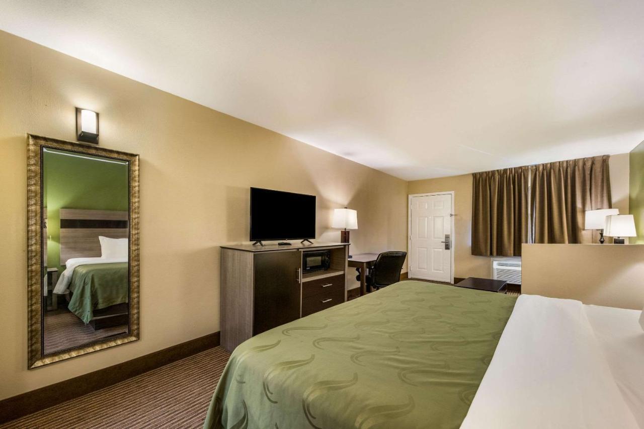 Quality Inn & Suites Garland - East Dallas Esterno foto