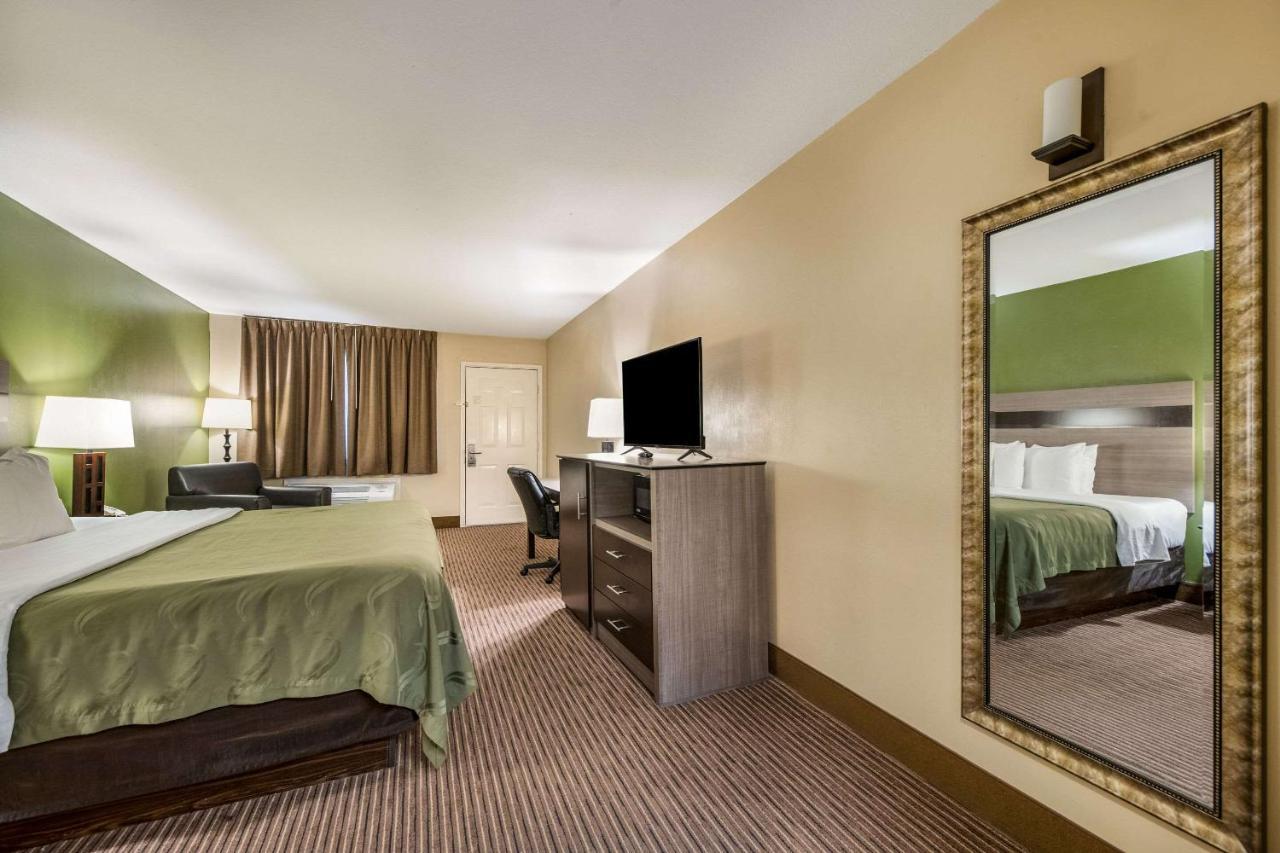 Quality Inn & Suites Garland - East Dallas Esterno foto