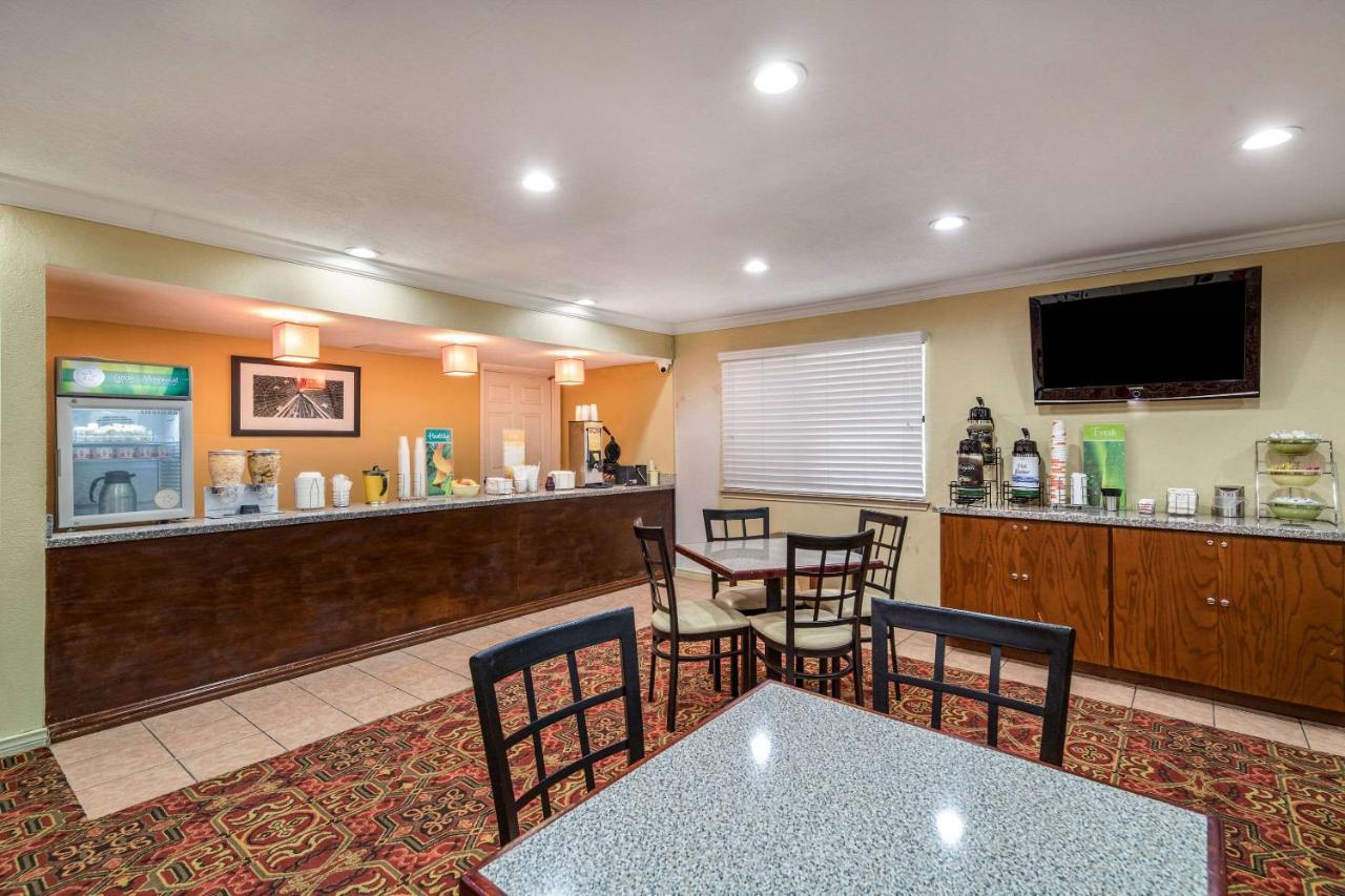 Quality Inn & Suites Garland - East Dallas Esterno foto