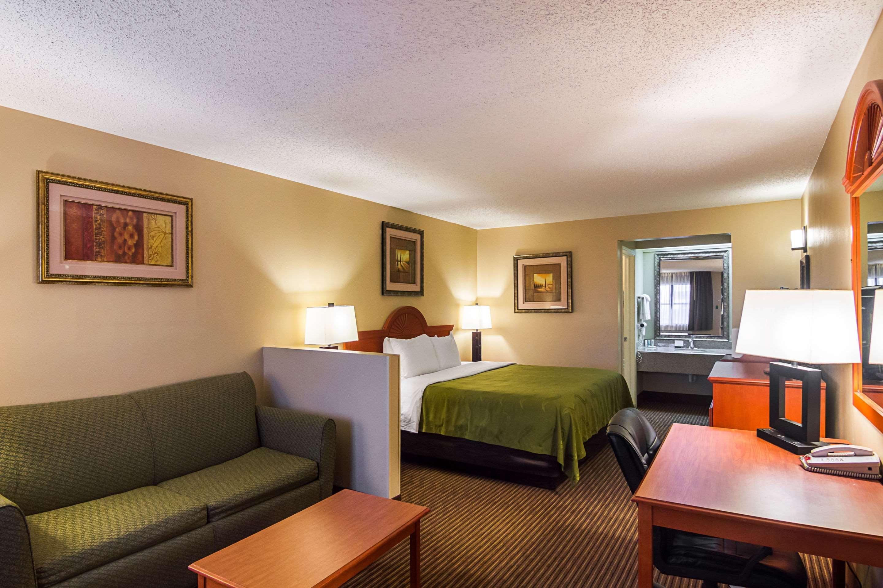 Quality Inn & Suites Garland - East Dallas Esterno foto
