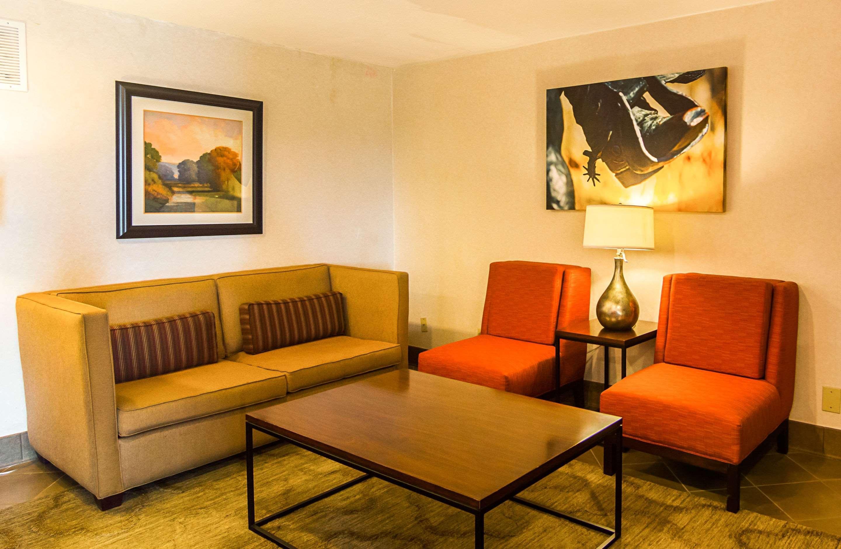 Quality Inn & Suites Garland - East Dallas Esterno foto