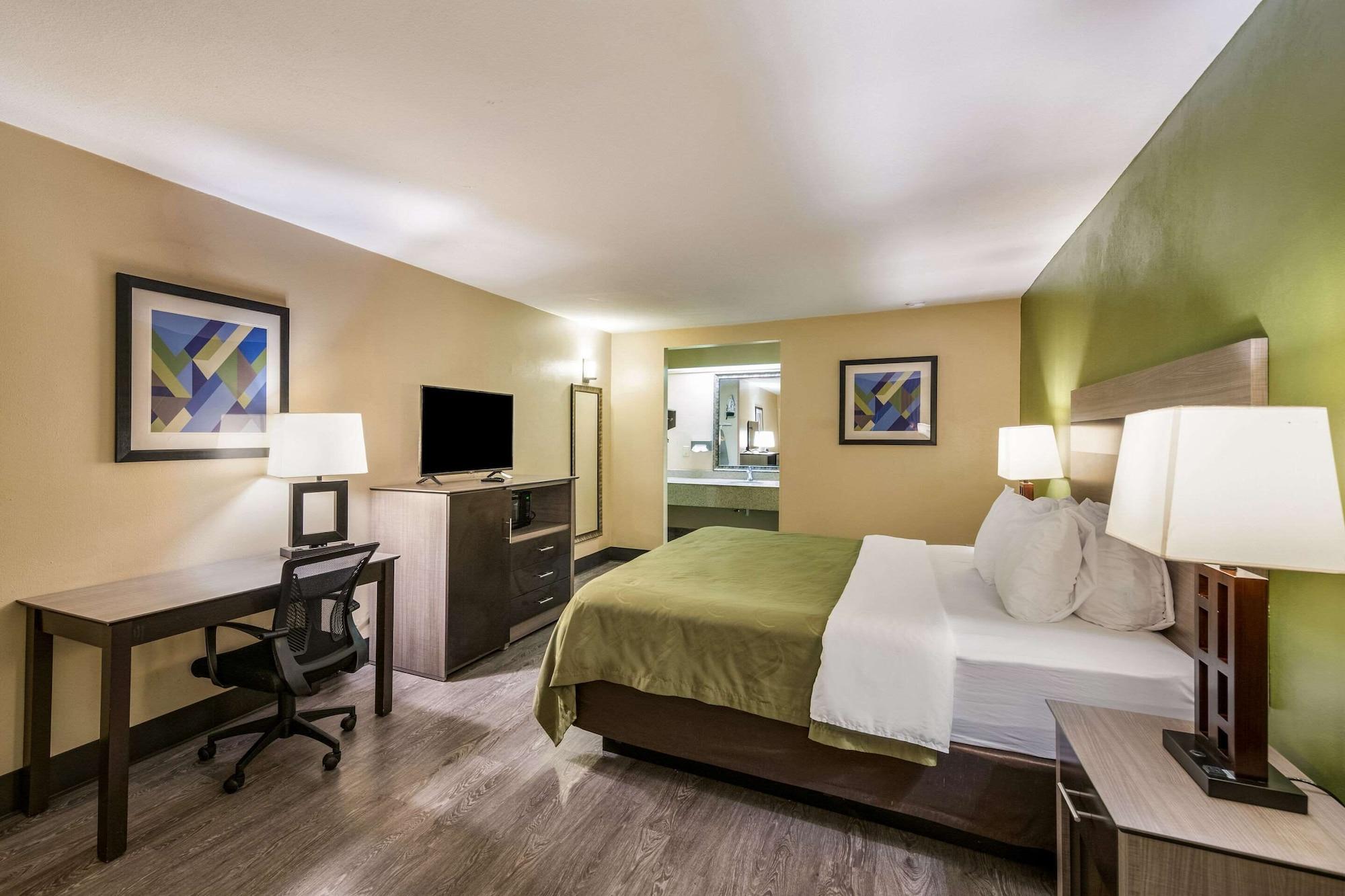 Quality Inn & Suites Garland - East Dallas Esterno foto